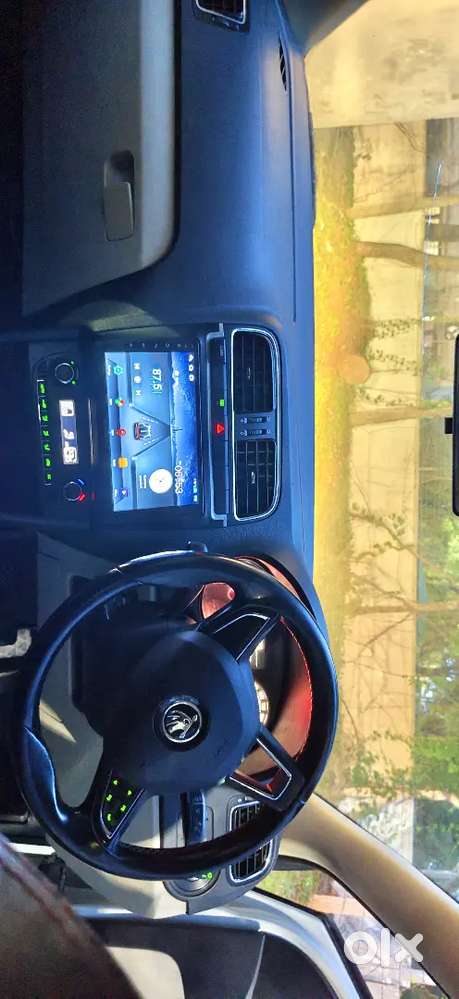 Skoda Rapid Elegance 2017 Car