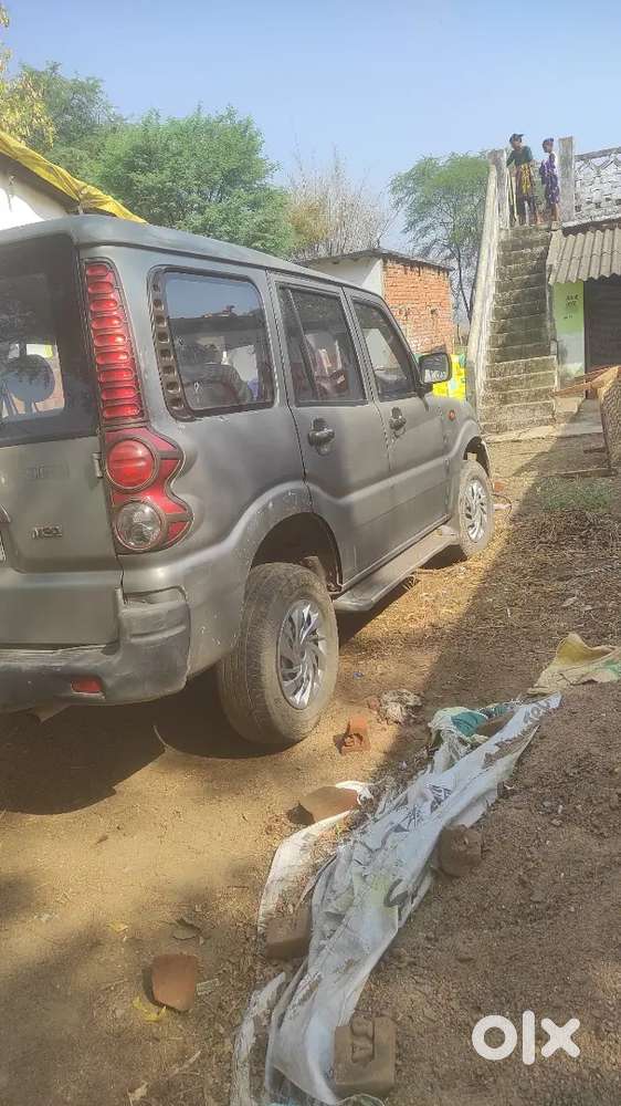 Mahindra Scorpio 2009 Diesel 140000 Km Driven