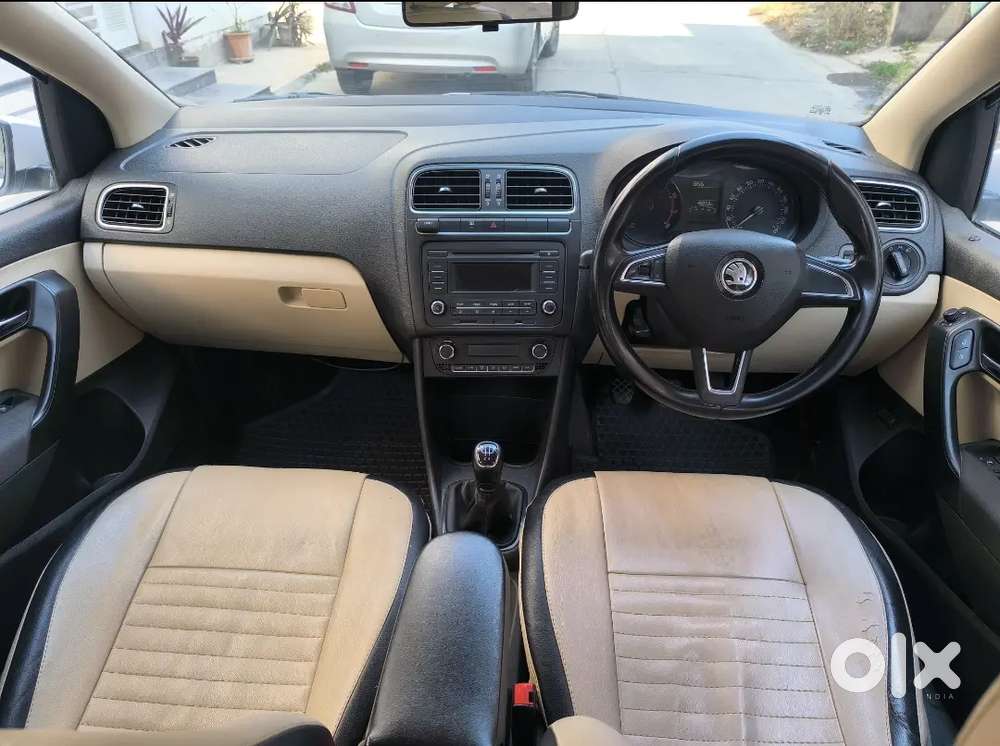 Skoda Rapid 2018 Petrol