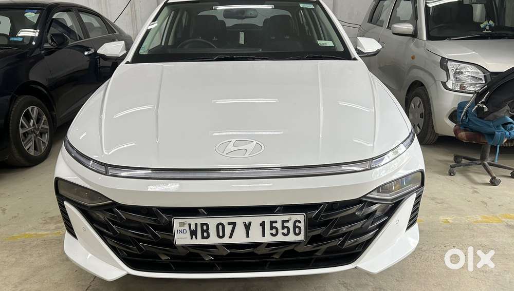 Hyundai Verna 1.5 Sx Ivt, 2025, Petrol