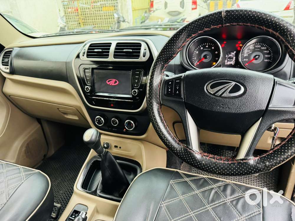 Mahindra Tuv 300 T10 Dual Tone, 2019, Diesel