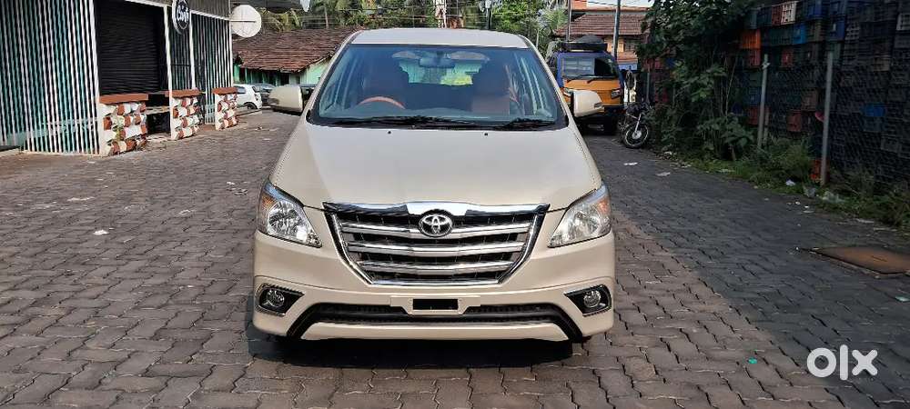 Re Register 
Toyota Innova 2012/13 Register 
Diesel Well Maintained