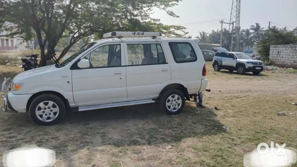 Chevrolet Tavera Ls B3 2017.