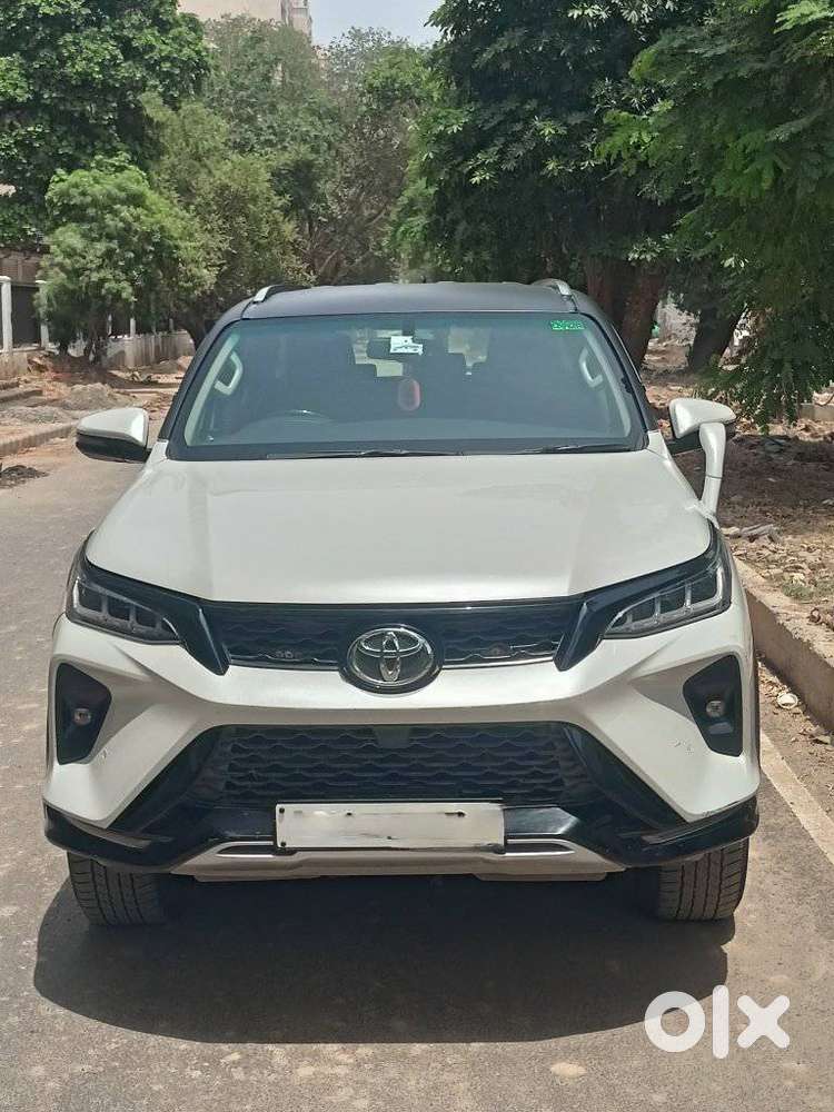Toyota Fortuner Legender 4x2 At 2.8, 2023, Diesel