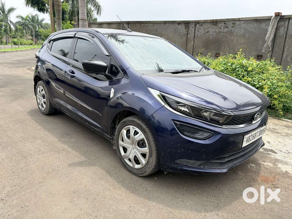 Tata Altroz 1.2 Xm Plus, 2022, Petrol