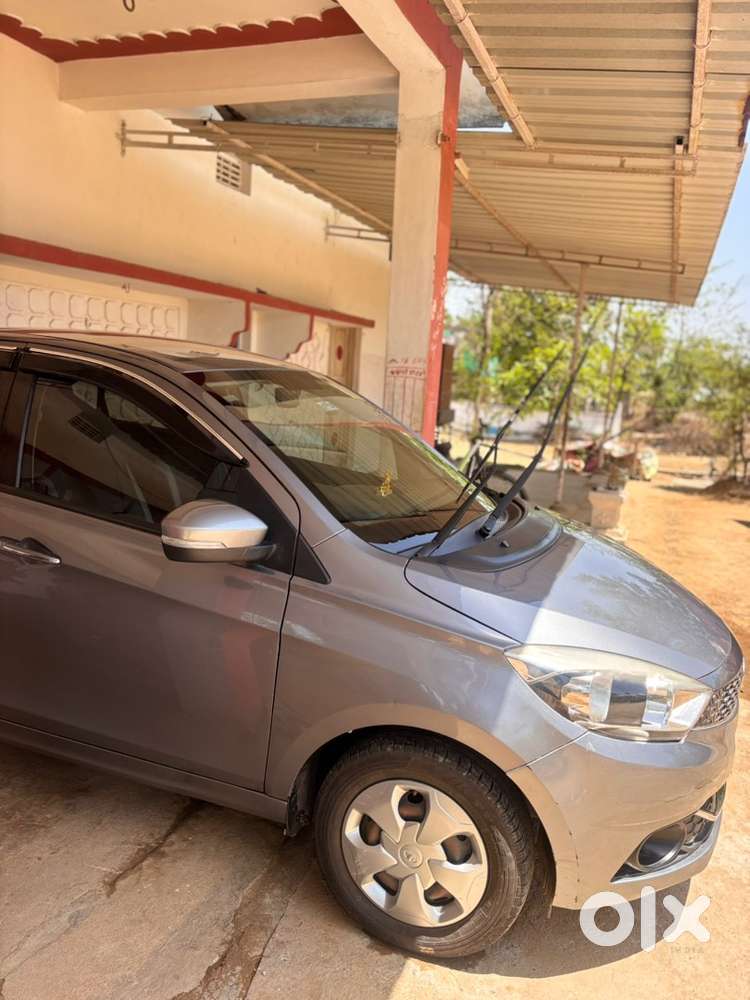 Tata Tigor Petrol 2019