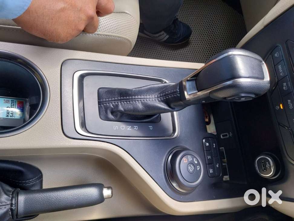 Ford Endeavour Titanium Plus 4x4 At, 2021, Petrol