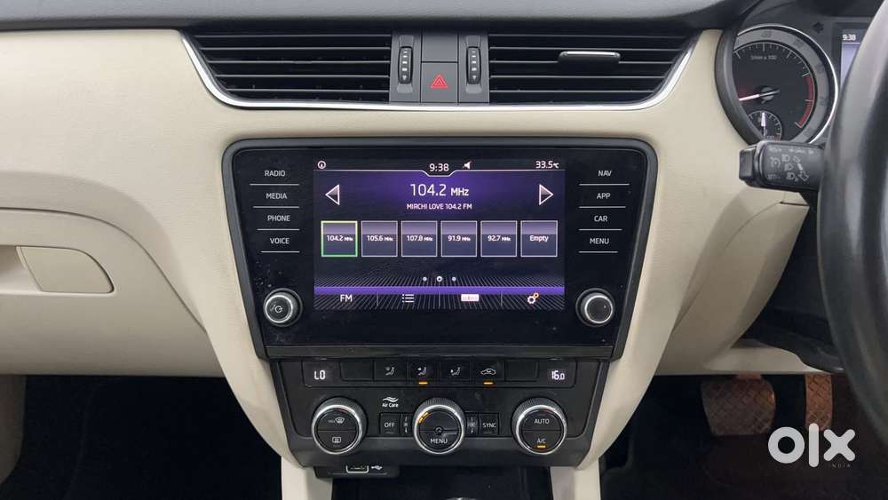 Skoda Octavia 2.0 L K Tsi At, 2018, Petrol