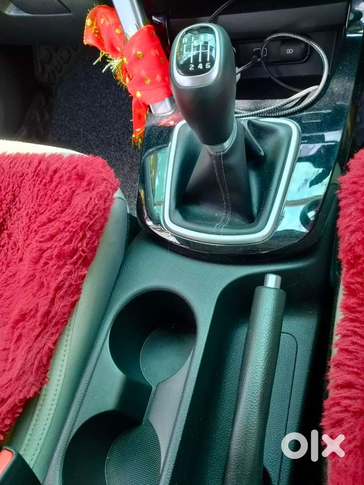 Kia Seltos Htk+ Imt Clutchless