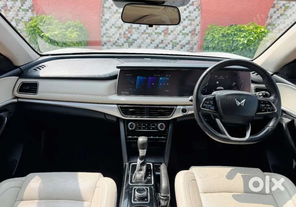 Mahindra Xuv700, 2025, Diesel