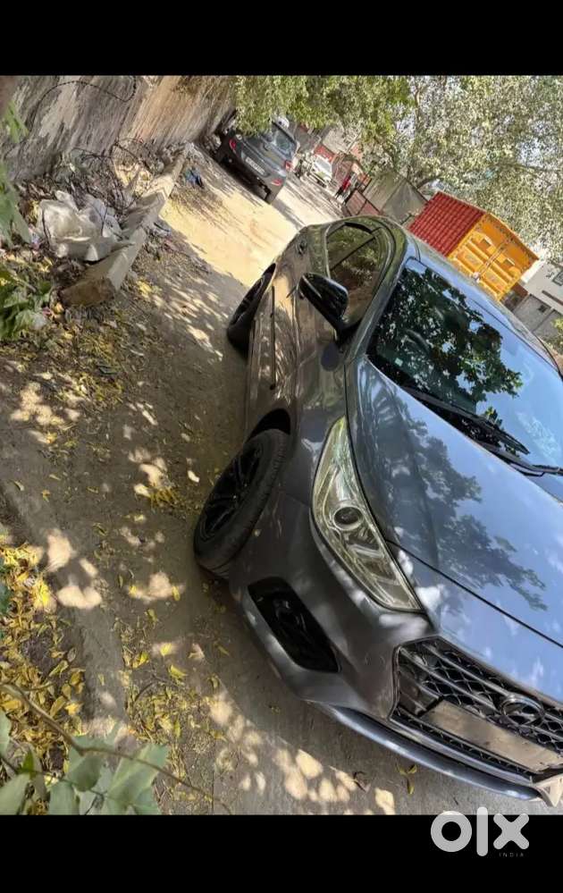 Hyundai Verna 2017 Petrol+cng  90000 Km Driven