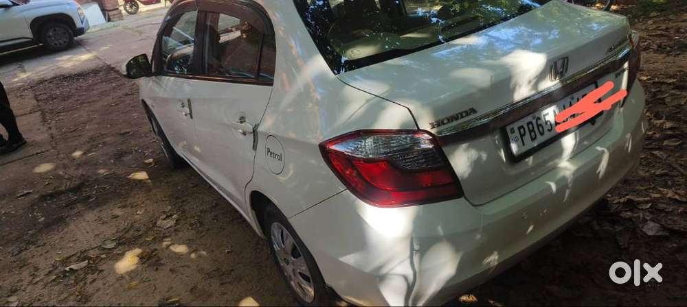 Honda Amaze Vx 2016 Year