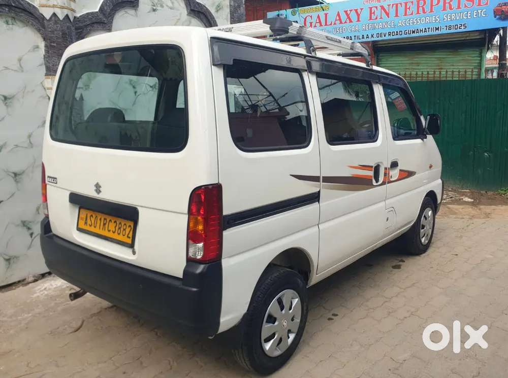Maruti Eeco 2024 Std Petrol Manual