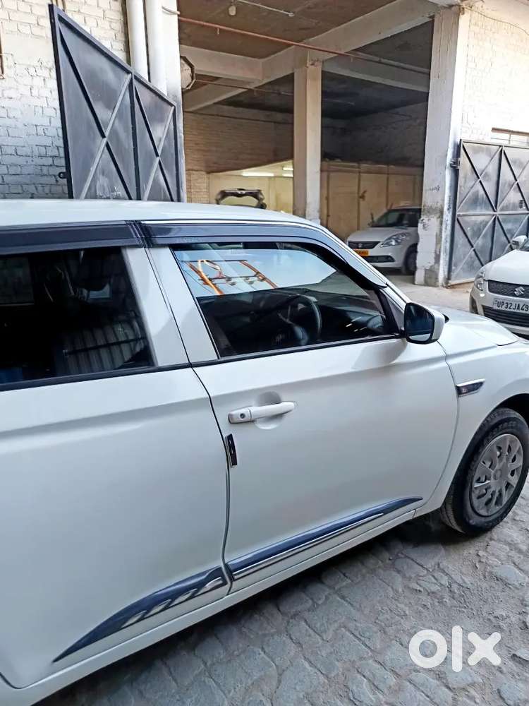 Maruti Suzuki Swift Lxi 2025