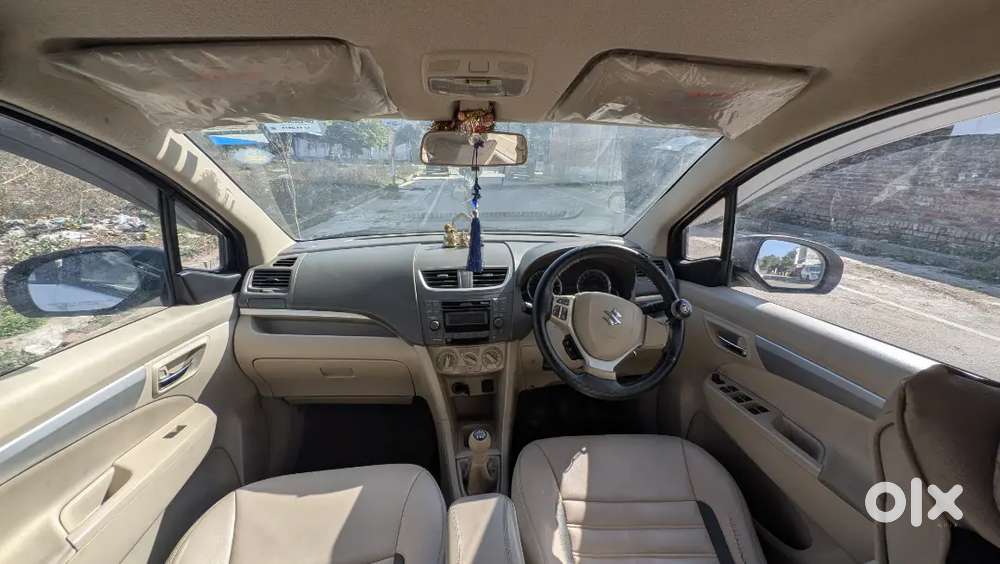 Maruti Suzuki Ertiga 2015 Petrol 96000 Km Driven-excellent Condition