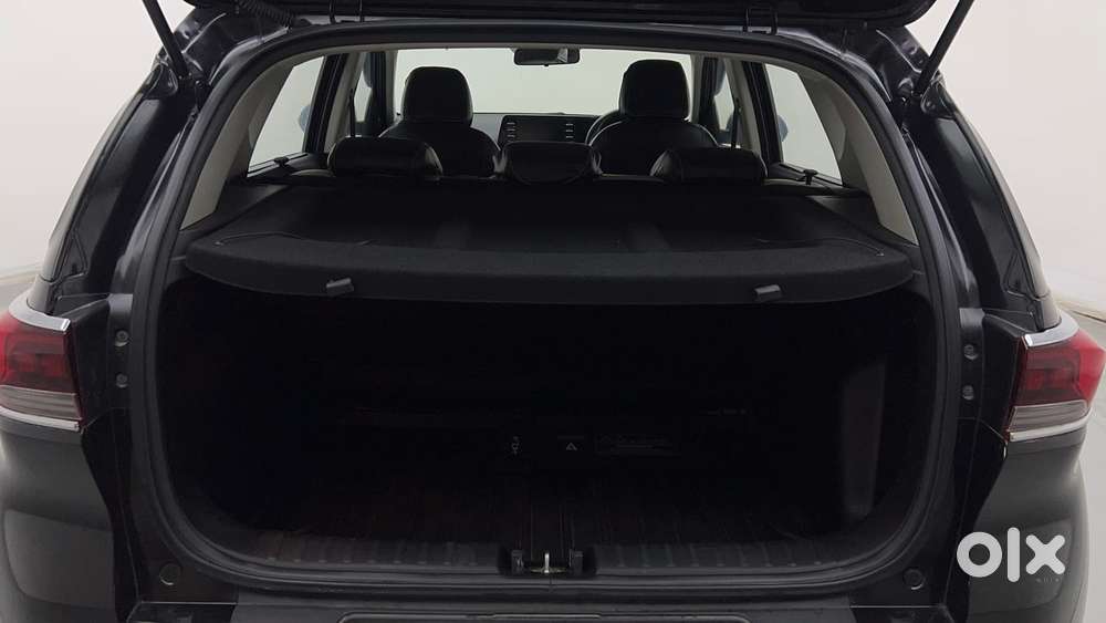 Kia Sonet Aurochs Edition 1.0 Petrol 7dct, 2023, Petrol