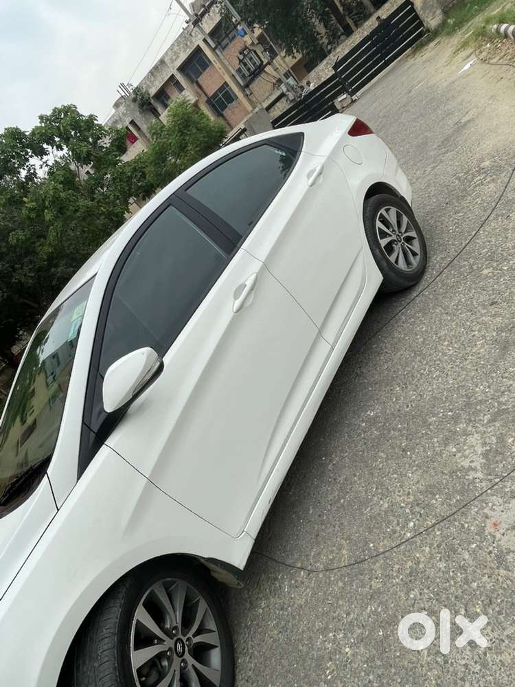Hyundai 76819 Sx80595 Verna 2014 Diesel Well Maintained