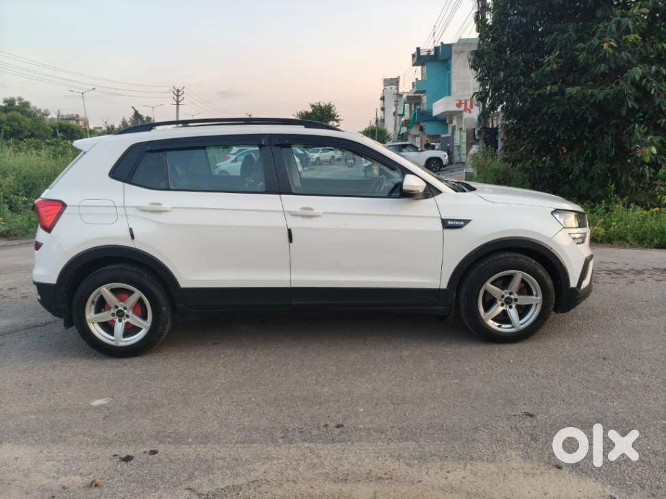 Skoda Kushaq 1.0 Tsi Active, 2021, Petrol