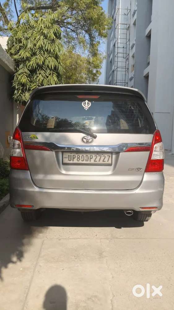 Toyota Innova Diesel (2016) Model And 85343 Kms Driven