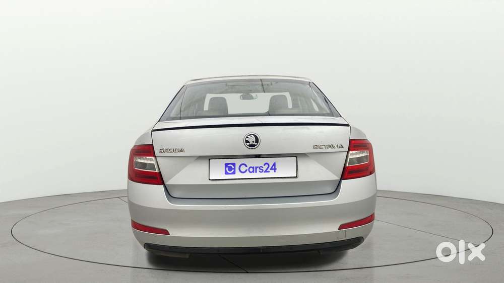 Skoda Octavia 1.8 Tsi Style Plus At, 2016, Petrol