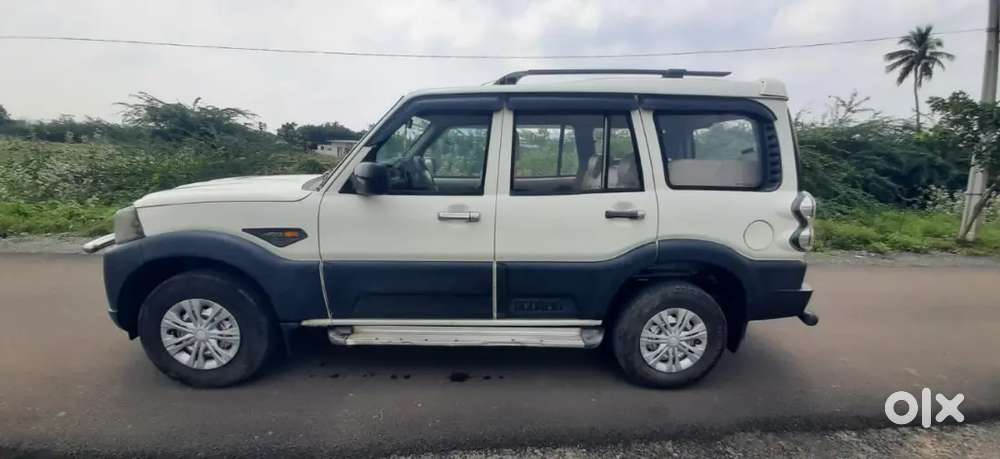 Mahindra Scorpio 2016 Diesel Well Maintained