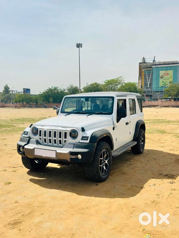 Mahindra Thar Roxx 2026 Petrol Automatic