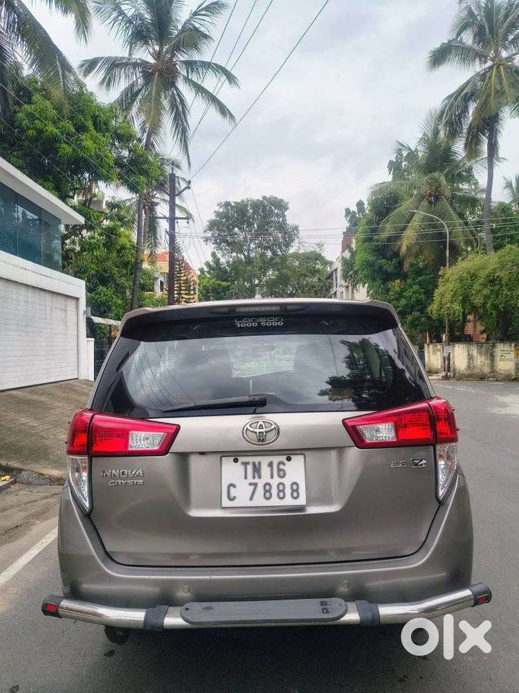 Toyota Innova Crysta 2.8z Automatic, 2016, Diesel