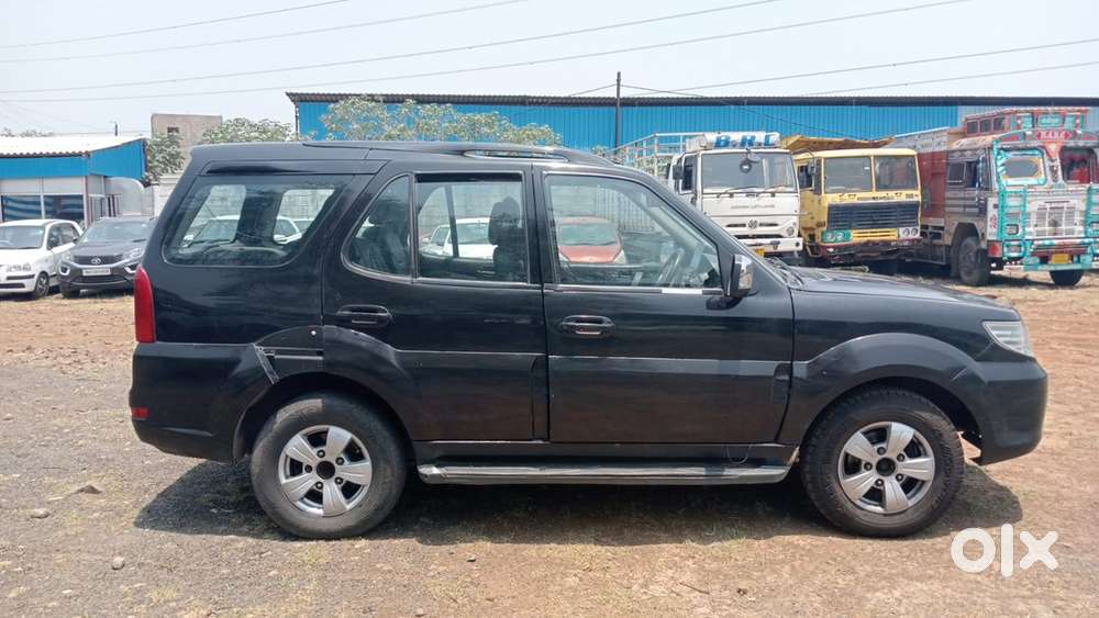 Tata Safari Storme 2017