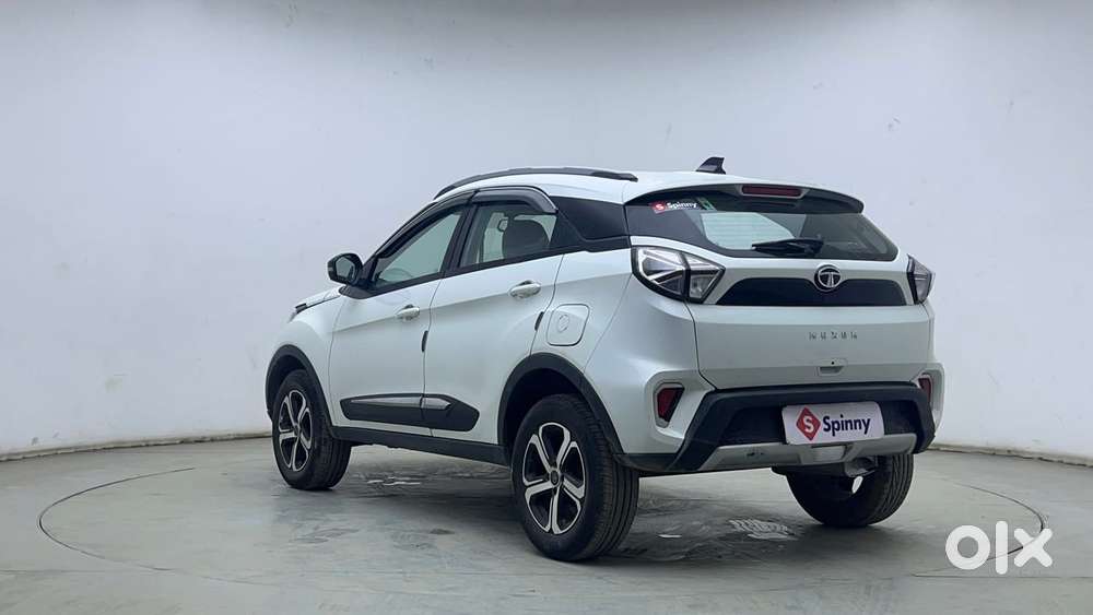 Tata Nexon 1.2 Revotron Xza Plus, 2023, Petrol