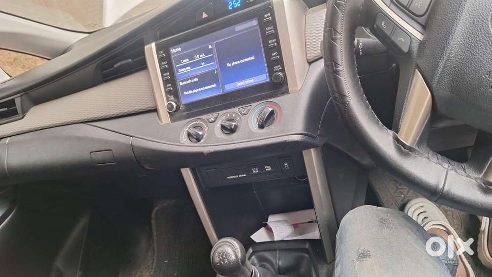 Toyota Innova Crysta 2.4 G Mt, 2023, Diesel