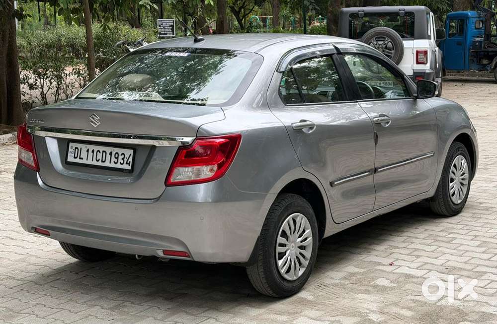 Maruti Suzuki Swift Dzire 1.2 Vxi, 2022, Petrol