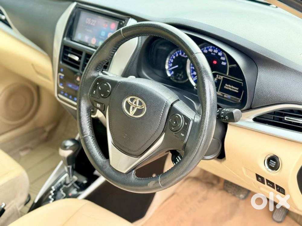 Toyota Yaris Vx Cvt, 2019, Petrol