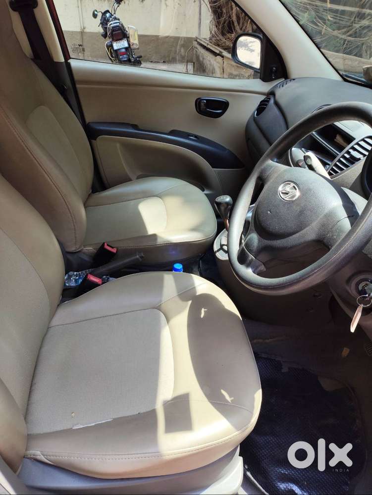 Hyundai I10 2012 Petrol 33000 Km Driven
