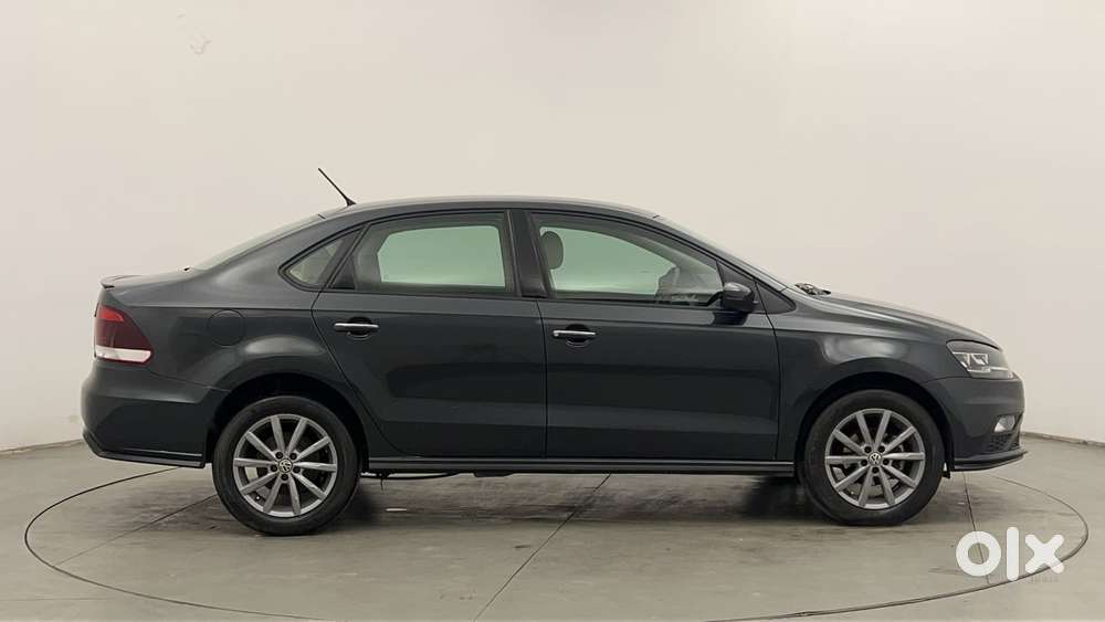 Volkswagen Vento 1.0 Highline Plus At, 2022, Petrol