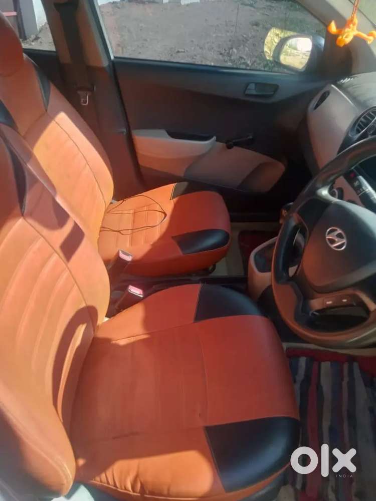 Hyundai Xcent 2017 T Board