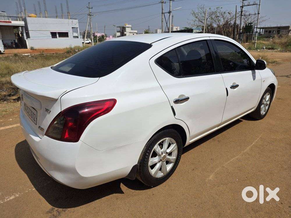 Nissan Sunny Special Edition, 2013, Diesel