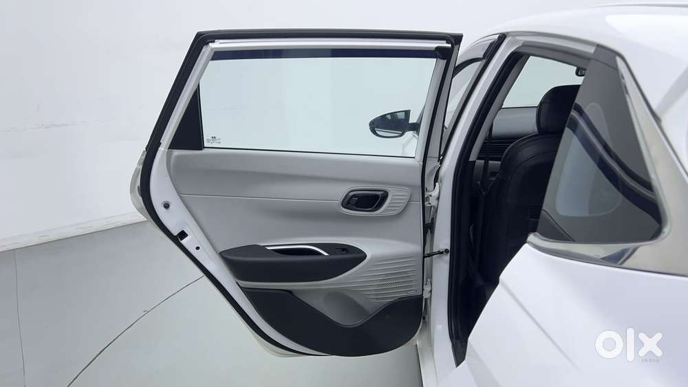 Hyundai New I20 1.2 Asta (o) Mt, 2024, Petrol