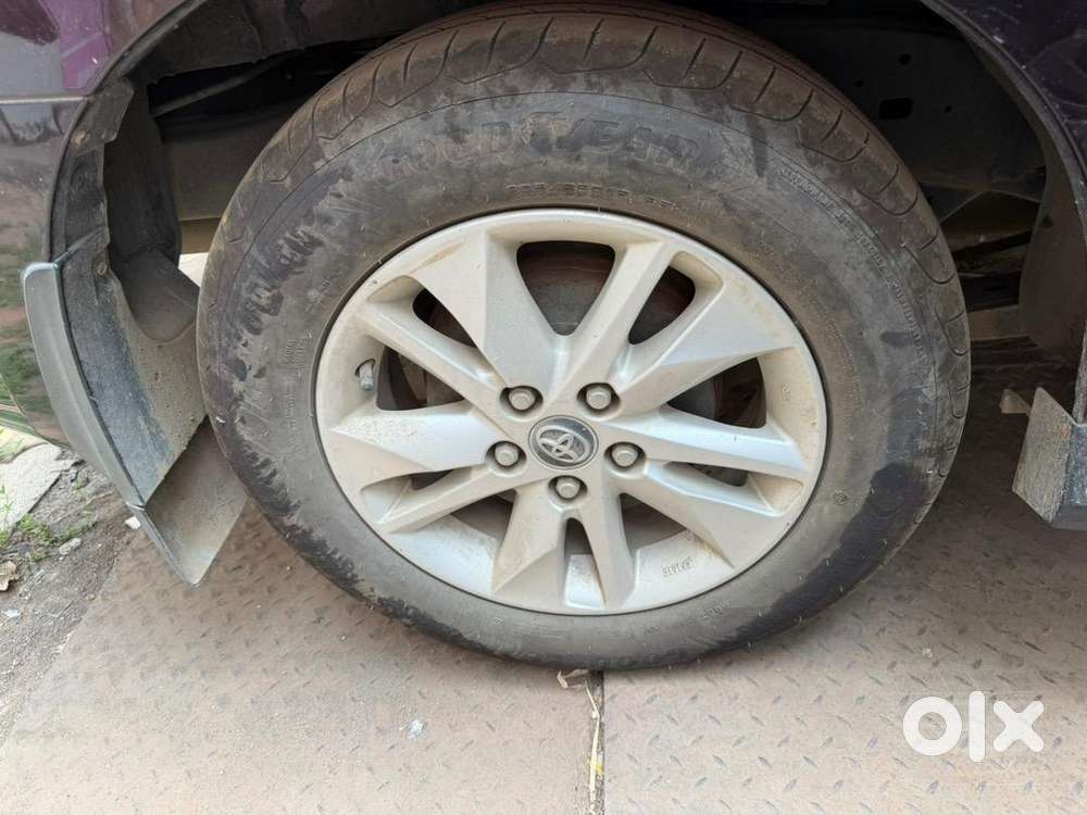 Toyota Innova Crysta 2018 Diesel 19000 Km Driven