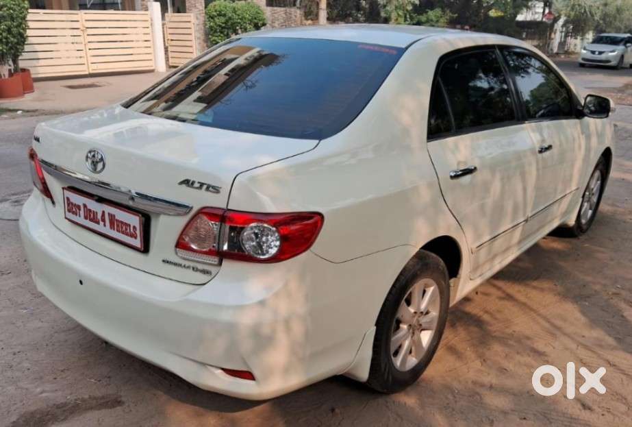 Toyota Corolla Altis [2008-2011] 1.4 D-4d G, 2011, Diesel