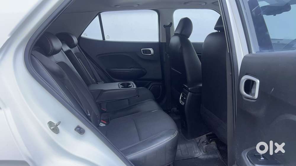 Hyundai Venue 1.0 Sx (o) Turbo Imt, 2022, Petrol