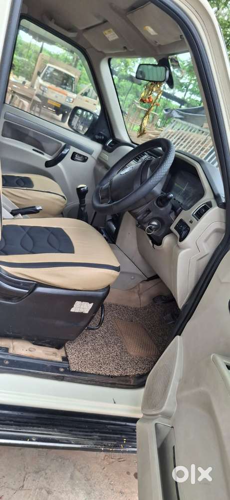 Mahindra Scorpio S6, 2015, Diesel
