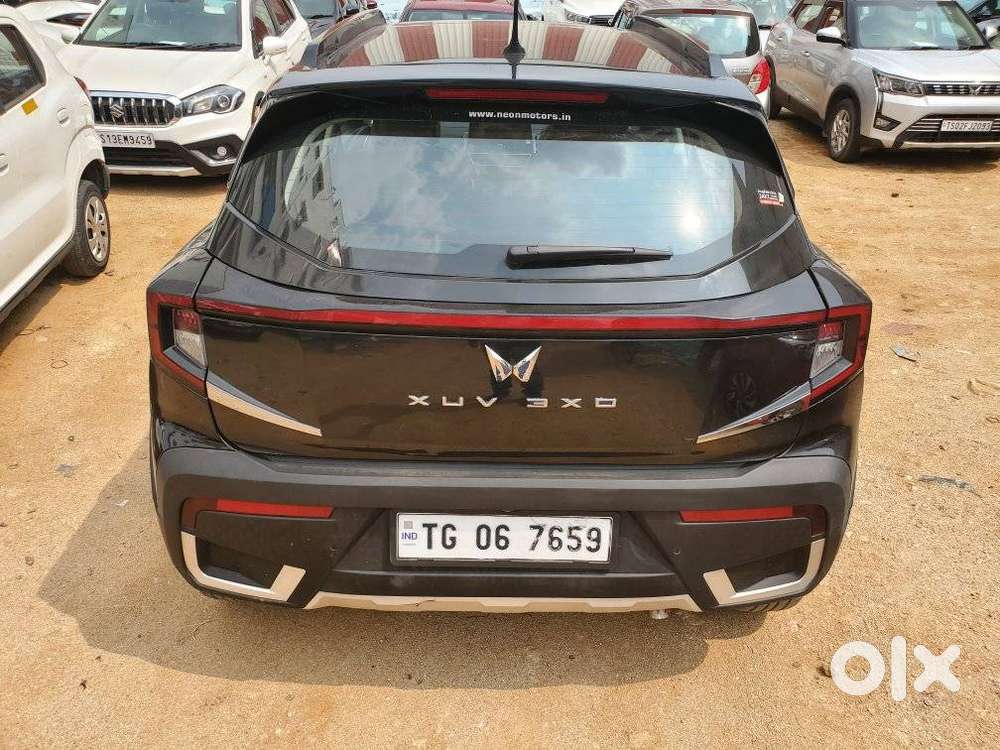 Mahindra Xuv 3xo Ax5 Ds Mt, 2024, Diesel