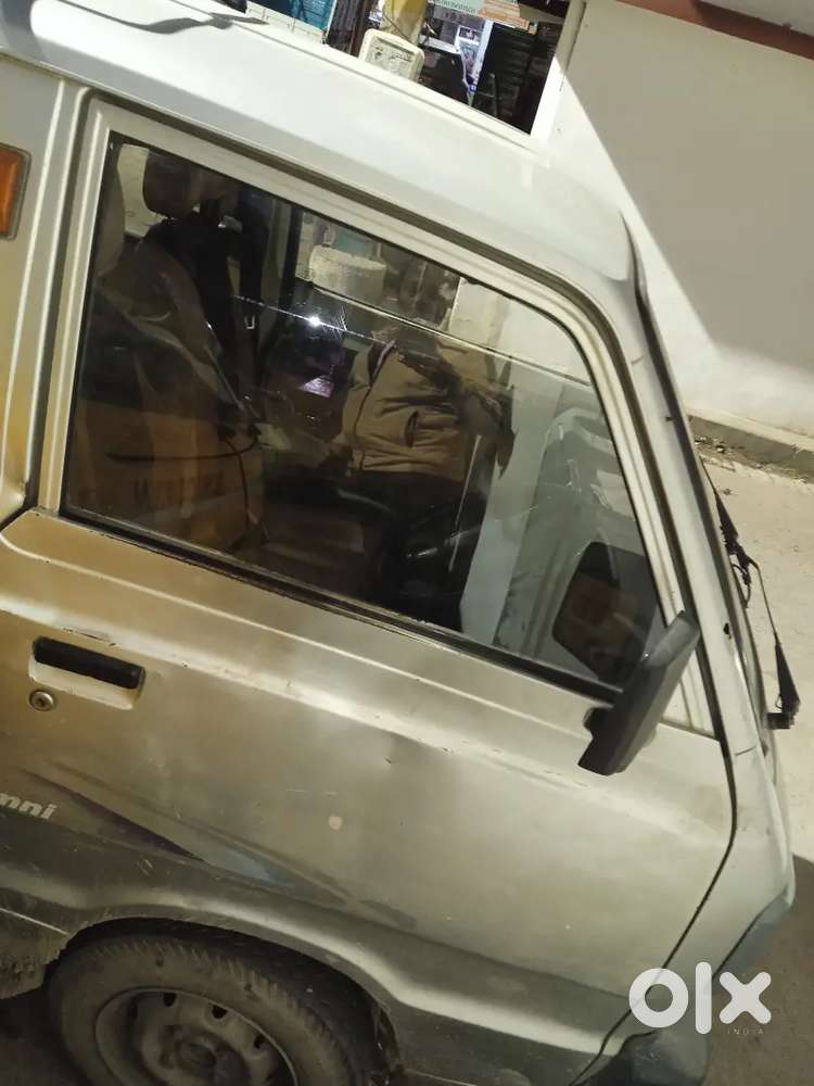 Maruti Suzuki Omni 2011 Lpg 70000 Km Driven