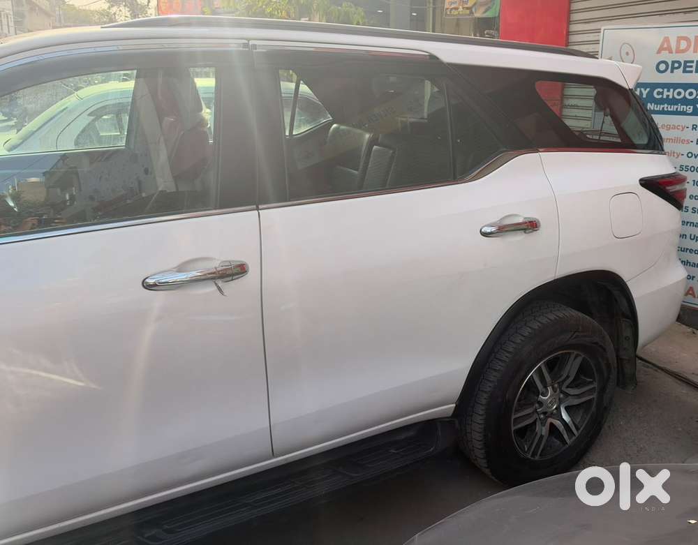 Toyota Fortuner Petrol 2022