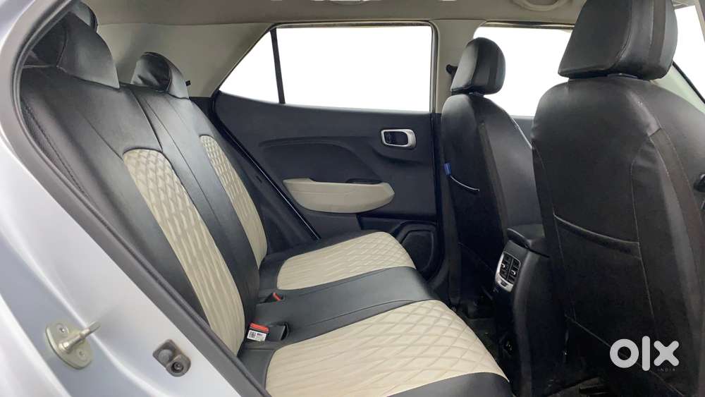 Hyundai Venue [2022-ongoing] 1.2 S, 2023, Petrol