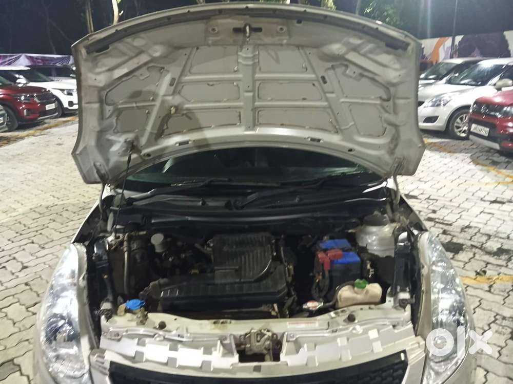 Maruti Suzuki Swift Vvt Vxi, 2012, Petrol