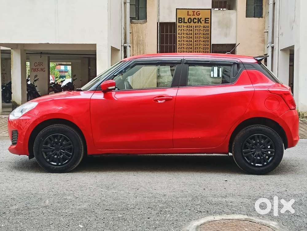 Maruti Suzuki Swift Vxi Optional, 2022, Petrol