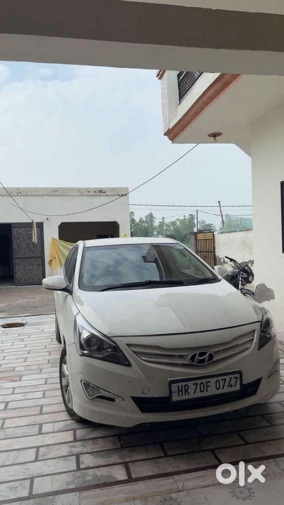 Hyundai Fluidic Verna 2016
