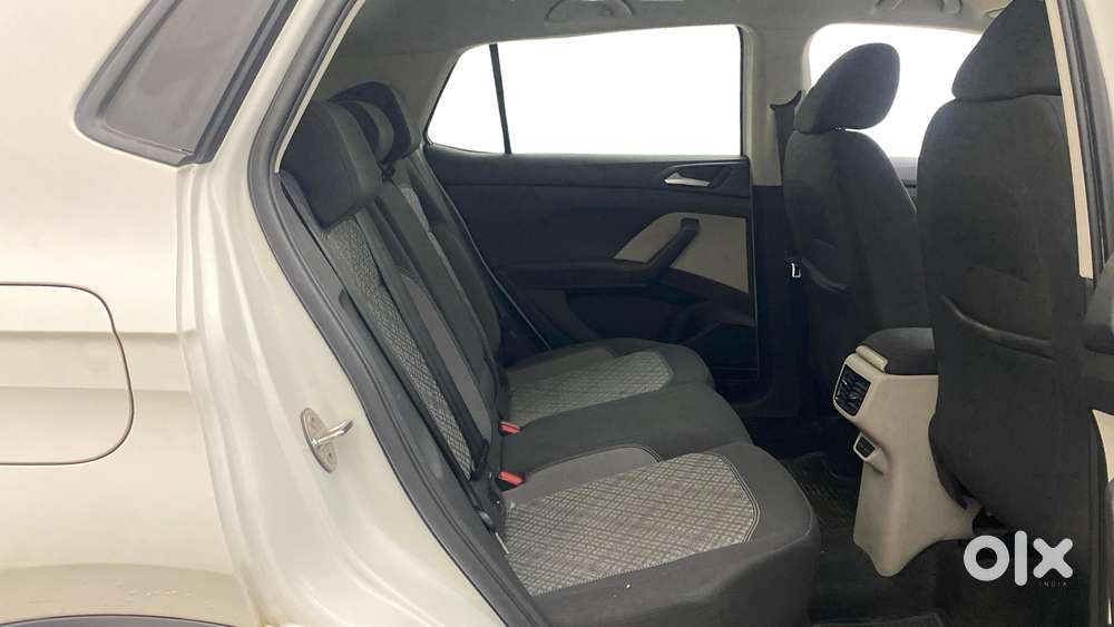 Volkswagen Taigun 1.0 Tsi Highline At, 2021, Petrol
