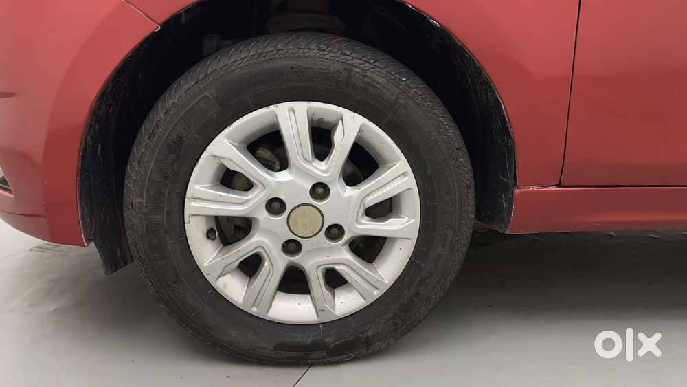 Tata Tiago Xz, 2017, Petrol